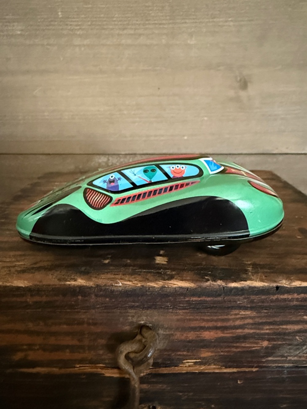 VTG | Schylling Futuristic Alien Friction Toy Car - Picture 5 of 7